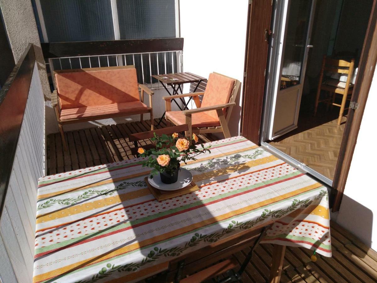 Le Pardeilhan Appt Chaleureux, Lumineux Avec Terrasse Et Parking En Coeur De Ville Bagnères-de-Luchon Exterior foto
